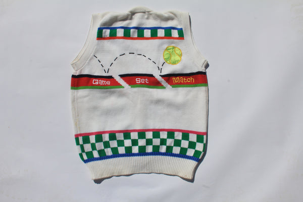 White game set match sweater vest